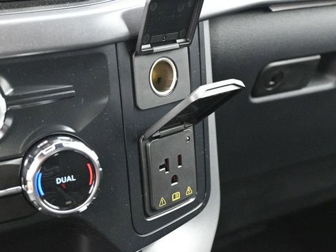 New 2025 Ford F150 XLT w/ Equipment Group 301A Standard image 17