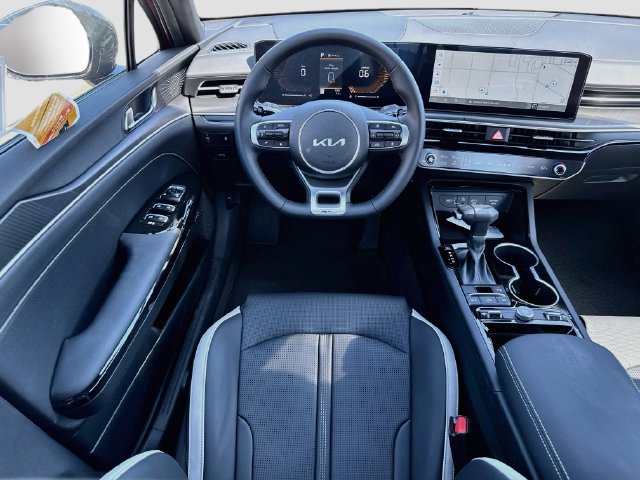New 2026 Kia K5 GT-Line w/ GT-Line Premium Package FWD image 24