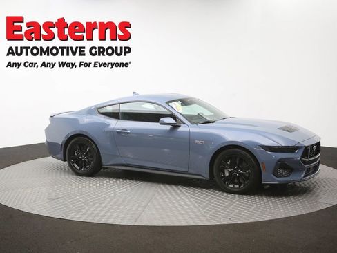 Used 2025 Ford Mustang GT RWD image 44