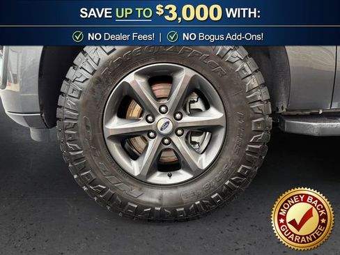 Used 2020 Ford Expedition XLT w/ Equipment Group 202A AWD/4WD image 11