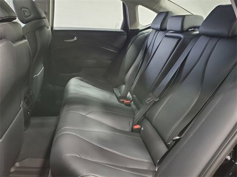 Used 2025 Acura TLX w/ Technology Package image 12