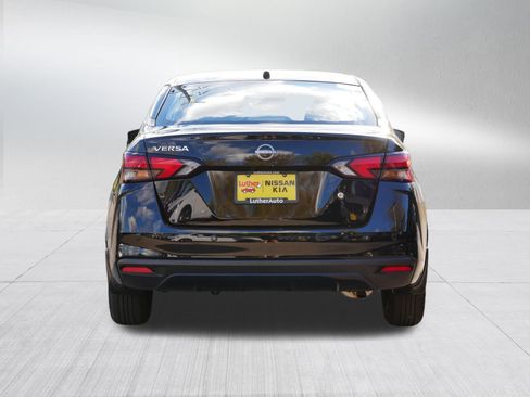 Certified 2025 Nissan Versa S w/ Trunk Package image 6