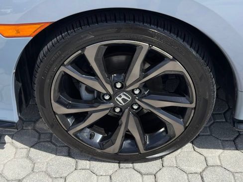Used 2019 Honda Civic Sport image 18