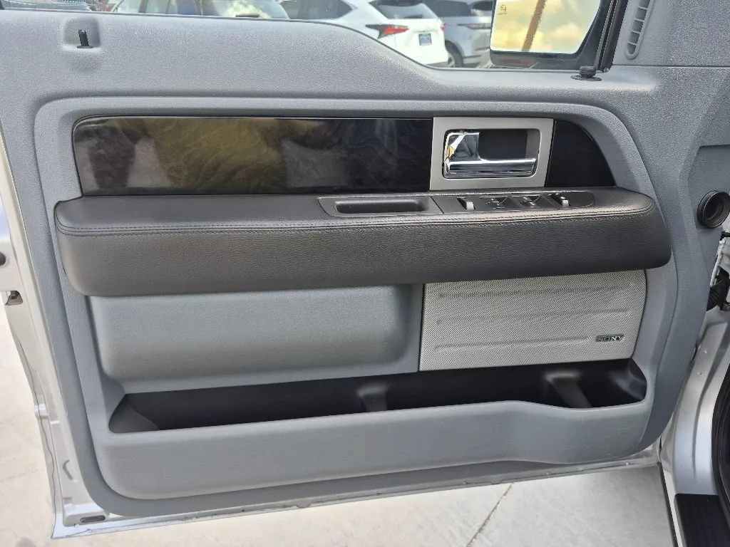 Used 2011 Ford F150 Platinum AWD/4WD image 15