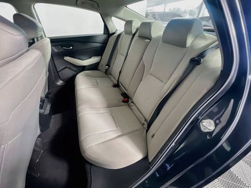 Used 2025 Honda Accord LX image 27
