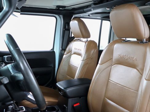 Used 2022 Jeep Wrangler Unlimited Sahara image 24