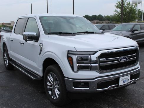 New 2026 Ford F150 Lariat w/ Equipment Group 502A High AWD/4WD image 8