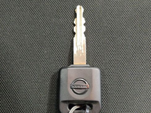 Used 2025 Nissan Versa S w/ Trunk Package FWD image 32