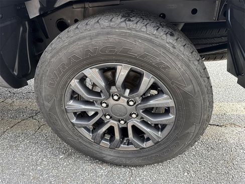 Used 2019 Ford Ranger Lariat w/ Equipment Group 501A Mid image 20