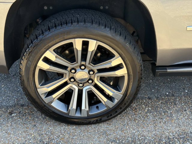Used 2020 GMC Yukon Denali w/ Denali Ultimate Package RWD image 5