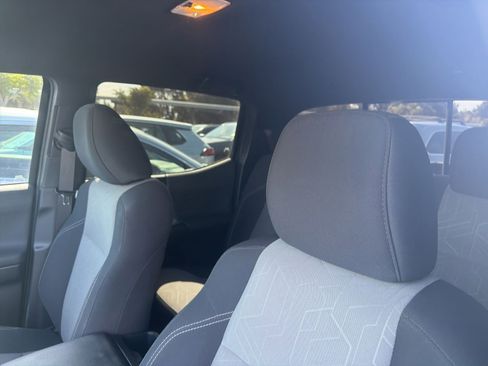 Certified 2021 Toyota Tacoma TRD Sport w/ Technology Package RWD image 8