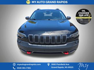 Used 2020 Jeep Cherokee Trailhawk w/ Cold Weather Group AWD/4WD video 2