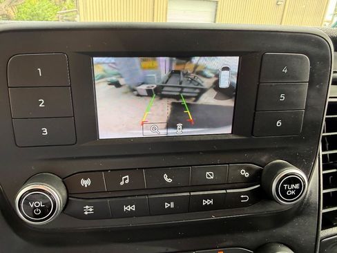 Used 2023 Ford Transit 250 Medium Roof RWD image 15
