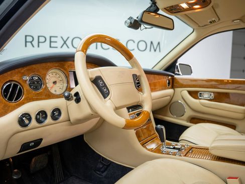 Used 2009 Bentley Arnage R image 2