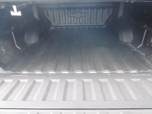 New 2025 Chevrolet Colorado ZR2 w/ Technology Package image 32