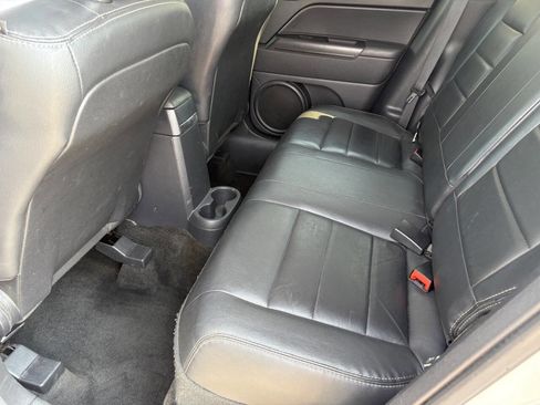 Used 2016 Jeep Patriot High Altitude image 14