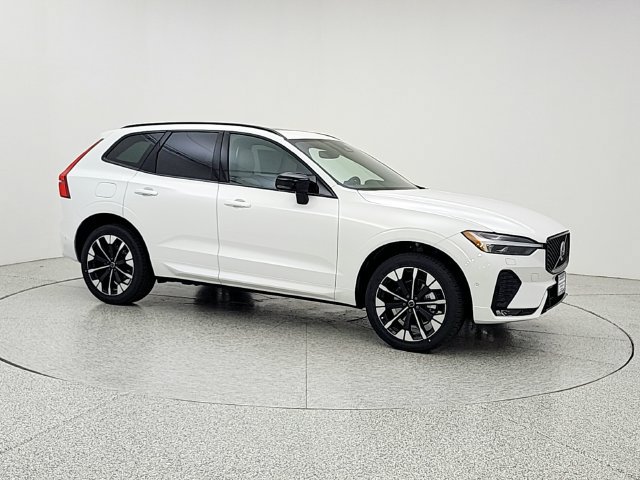 New 2026 Volvo XC60 B5 Plus w/ Protection Package Premier AWD/4WD image 3