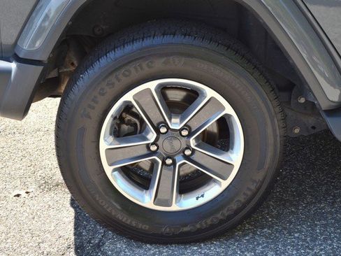 Used 2021 Jeep Wrangler Unlimited Sahara image 11