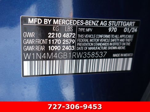 Used 2024 Mercedes-Benz GLB 250 image 30