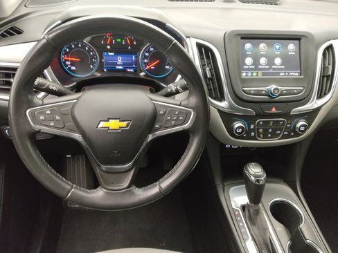 Used 2019 Chevrolet Equinox LT FWD image 22