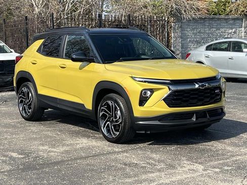 Used 2024 Chevrolet TrailBlazer RS w/ Convenience Package image 7