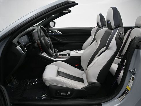 Used 2023 BMW M4 xDrive Competition AWD/4WD image 9