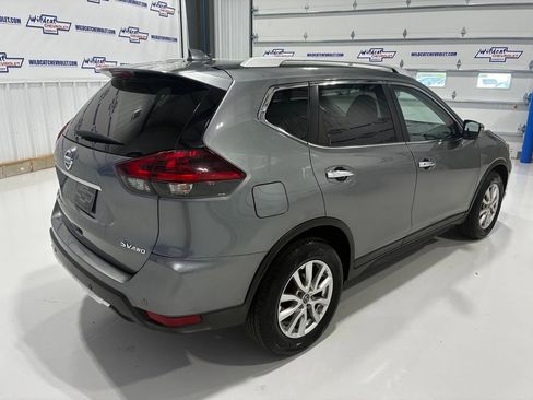 Used 2019 Nissan Rogue SV AWD/4WD image 9