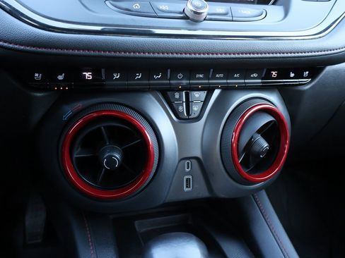 Used 2019 Chevrolet Blazer RS image 25