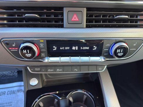 Used 2022 Audi A5 2.0T Premium Plus w/ Premium Plus image 25