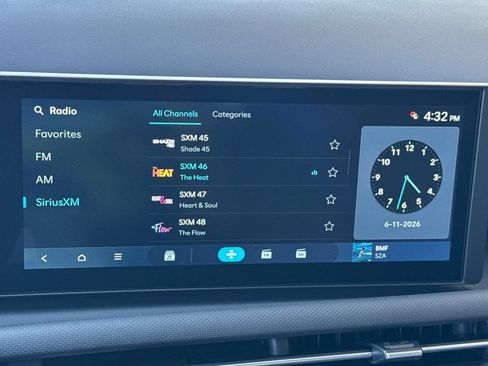 New 2026 Hyundai Santa Cruz SEL FWD image 18