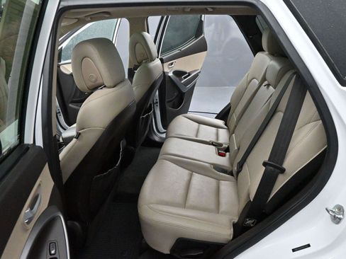 Used 2017 Hyundai Santa Fe Sport w/ 2.4L Tech Package 04 image 32