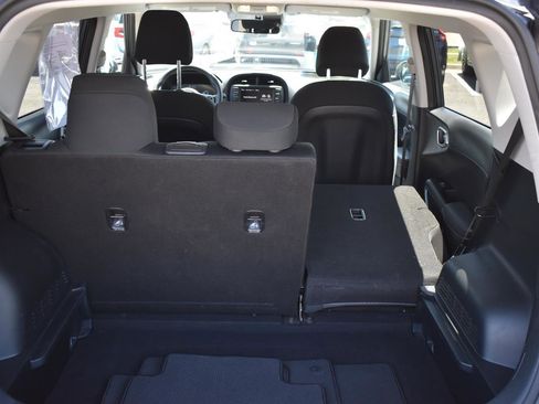 Used 2024 Kia Soul LX w/ Option Group 015 FWD image 16