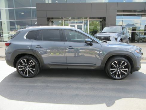 Used 2025 MAZDA CX-50 AWD 2.5 Turbo w/ Cargo Package image 12
