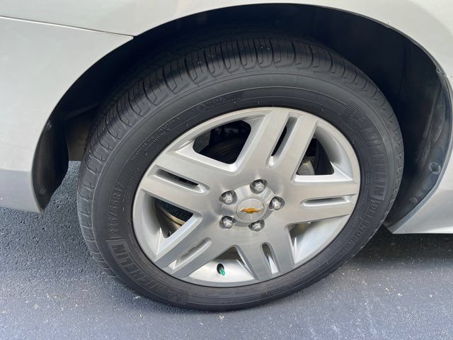 Used 2012 Chevrolet Impala LT FWD image 8