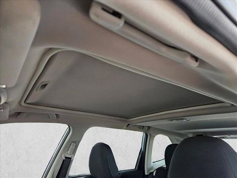 Used 2024 Subaru Forester Premium AWD/4WD image 17