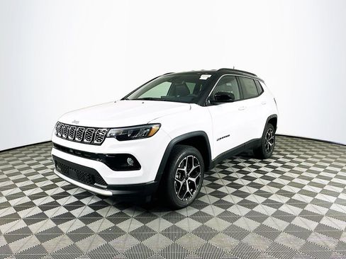 New 2026 Jeep Compass Limited image 4