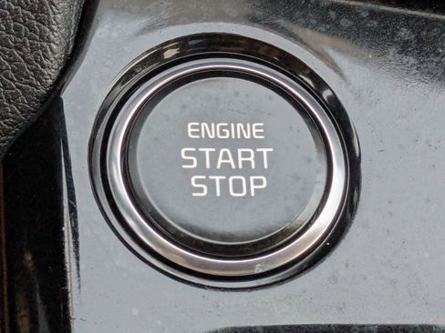 Certified 2024 Kia Sportage EX image 37