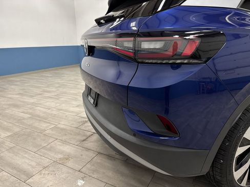 Used 2021 Volkswagen ID.4 Pro S w/ Gradient Package image 33