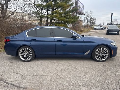 Used 2021 BMW 530i xDrive 530i xDrive w/ Premium Package image 2