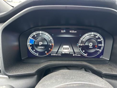 Used 2023 Mitsubishi Outlander SE image 12