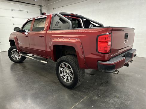 Used 2018 Chevrolet Silverado 1500 LT w/ All Star Edition image 7