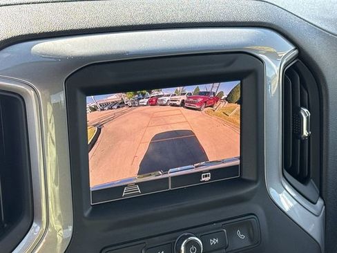 Used 2022 GMC Sierra 1500 Pro w/ Convenience Package AWD/4WD image 17