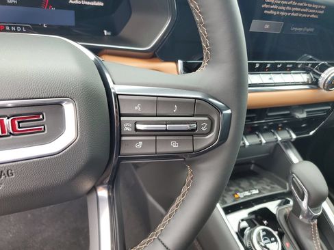 New 2026 GMC Canyon AT4 w/ AT4 Premium Package AWD/4WD image 28