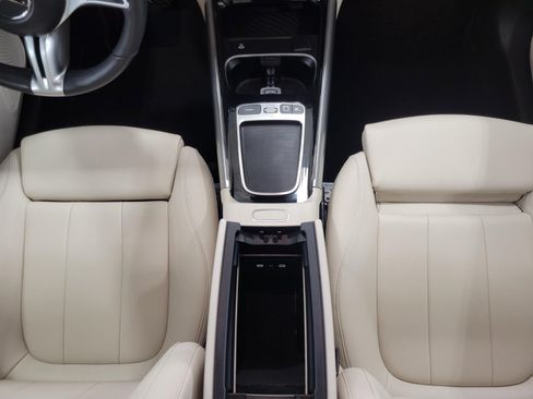 Used 2025 Mercedes-Benz GLA 250 4MATIC image 28