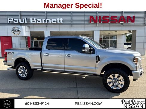 Used 2021 Ford F250 Platinum w/ FX4 Off-Road Package AWD/4WD image 10