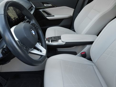 Used 2023 BMW X1 xDrive28i w/ Convenience Package AWD/4WD image 11