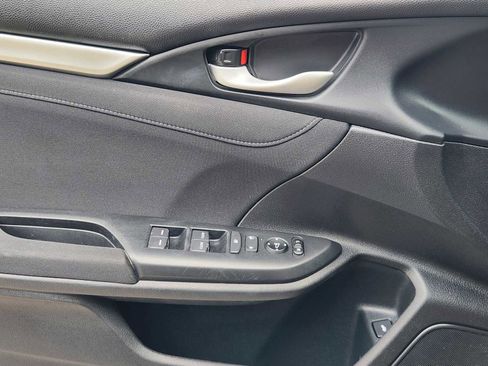 Used 2016 Honda Civic EX image 22