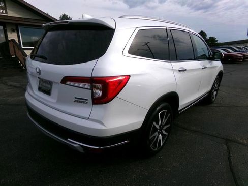 Used 2022 Honda Pilot Touring image 3