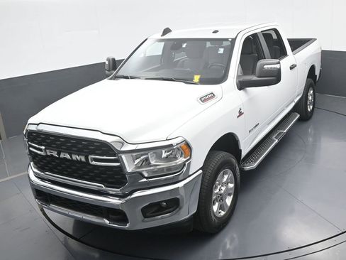 Used 2024 RAM 2500 Big Horn AWD/4WD image 52