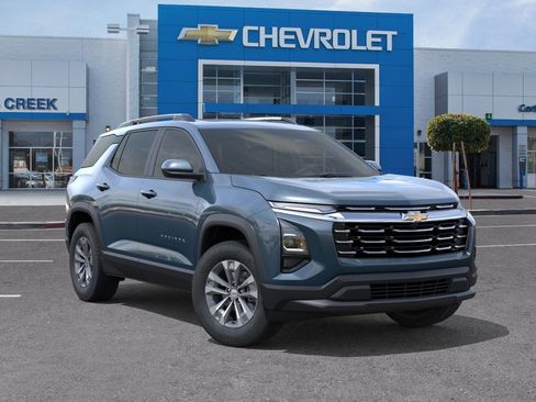 New 2026 Chevrolet Equinox LT AWD/4WD image 2